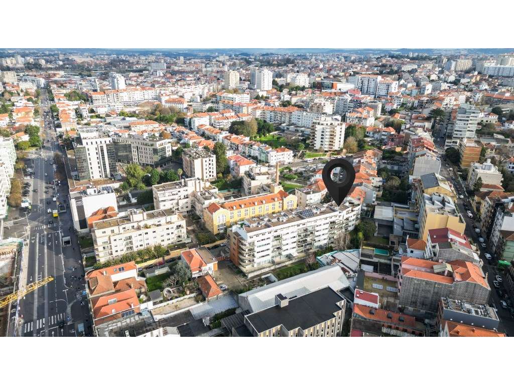 T2 PREMIUM À ROTUNDA DA BOAVISTA-49