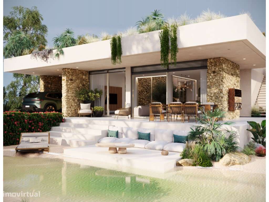 Lote com moradia iniciada a poucos passos da lagoa Óbidos - Grande imagem: 2/34