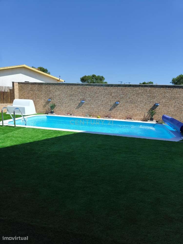 Moradia T4 com piscina em Gaeiras, Marinha Grande. - Grande imagem: 2/42