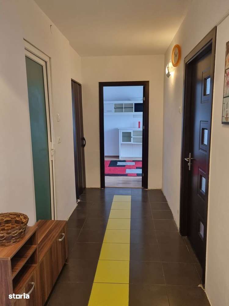 Vanzare apartament 2 camere - Imagine principală: 4/12