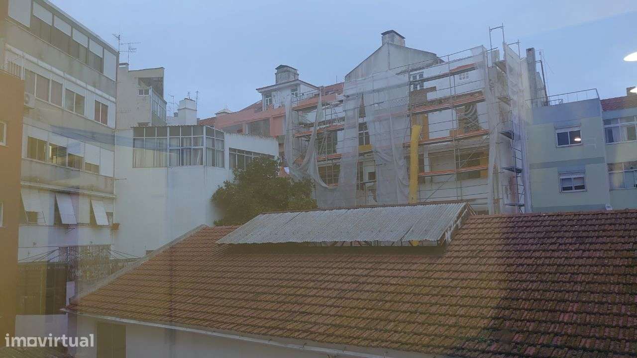 T4 remodelado R Angela Pinto junto Mercado Arroios-29