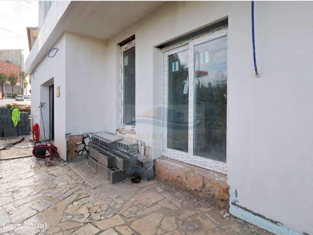 Moradia V4 Totalmente Remodelada em Torres Vedras - Junto ao Arena ... - Grande imagem: 4/32