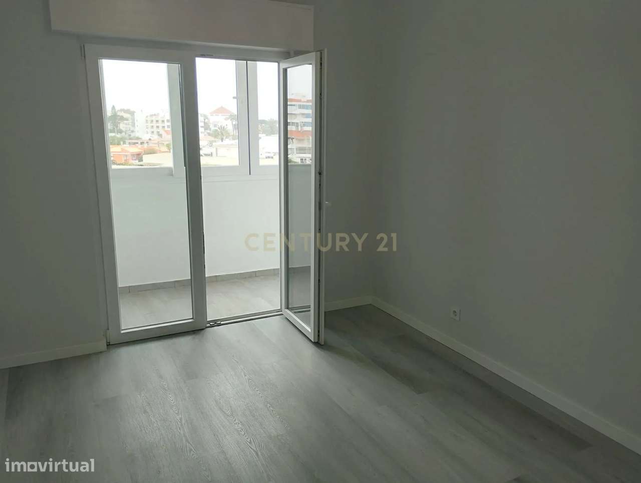 Apartamento T2 em Quarteira - Grande imagem: 4/11