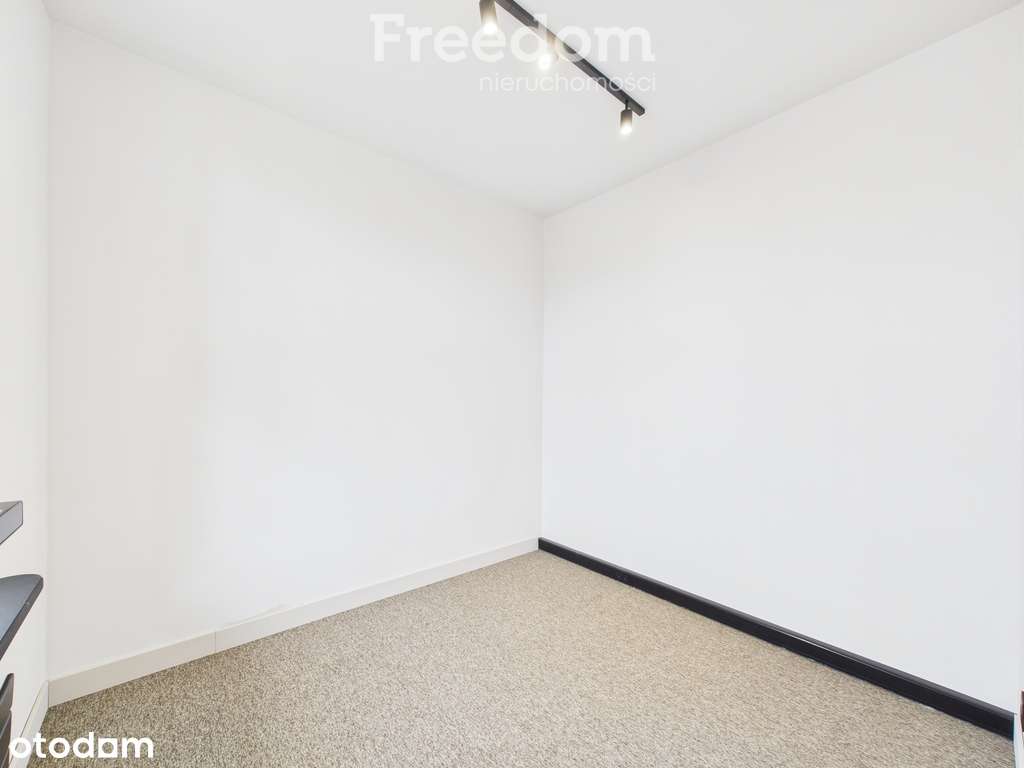 Nowoczesny lokal biurowy w centrum Pruszcza Gd. - Pełny obrazek: 4/12