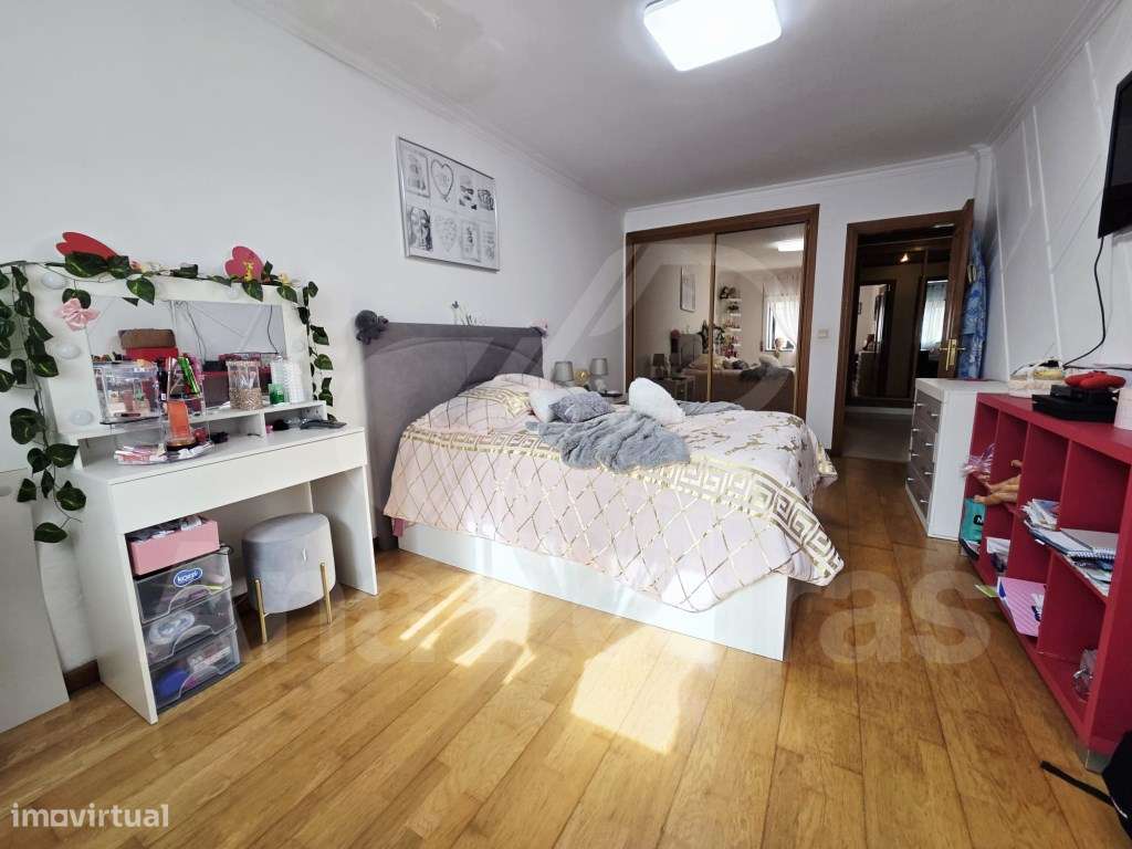 T2 Excecional com Terraço de 50m² na Baixa da Banheira-20