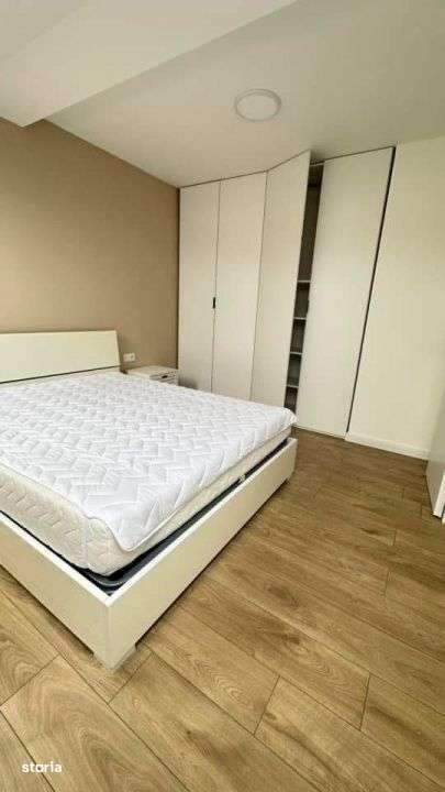 Apartament cu 3 camere la Mansarda in Floresti-1