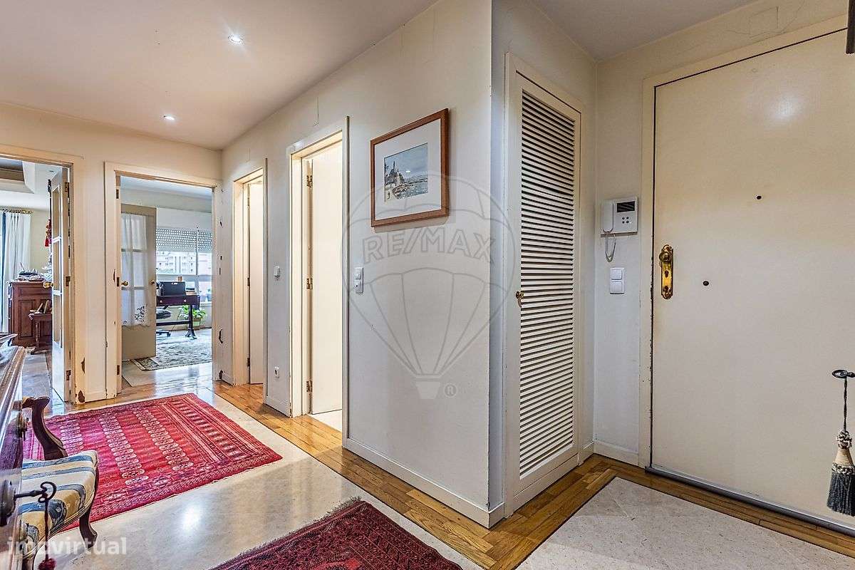 Apartamento T4 para venda - Grande imagem: 3/28