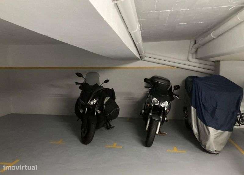 Aluga-se lugar de Garagem - Grande imagem: 5/5