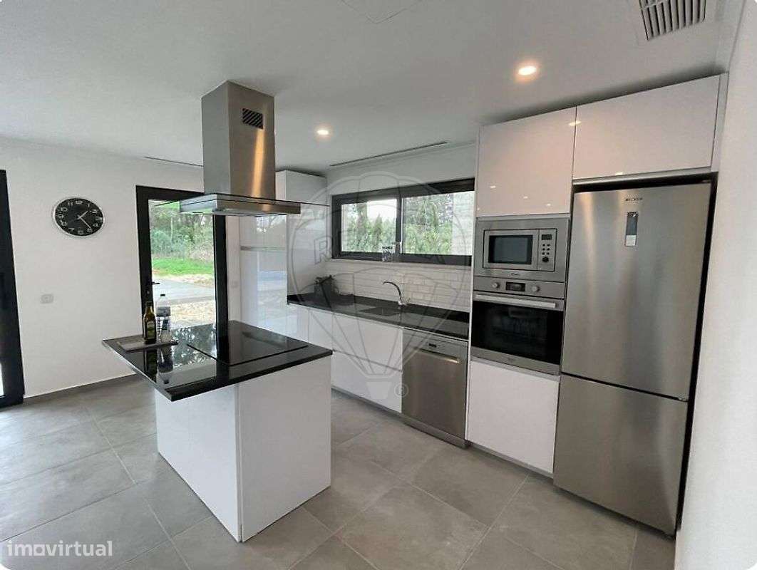 Moradia T3 para venda-23