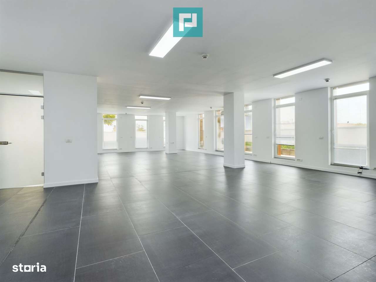 Spațiu de birouri în Complexul Plaza - Imagine principală: 2/7