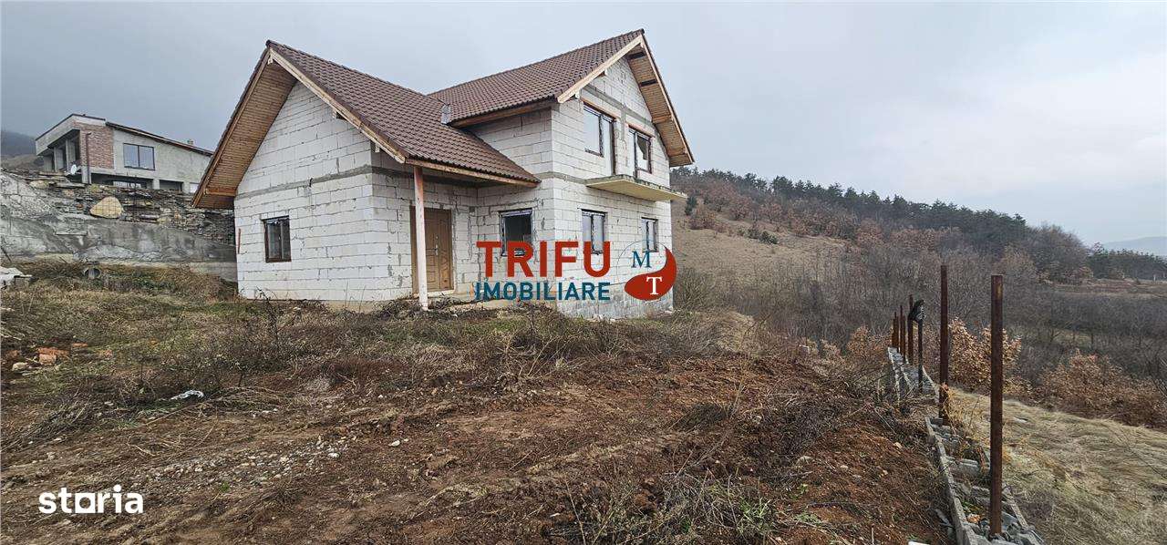 Casa de vanzare la rosu S+P+M si teren 1062 mp zona Micesti-0