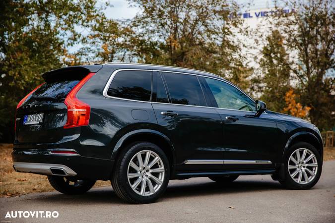 Volvo XC 90 D5 AWD Geartronic Inscription - 3