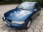 Opel Vectra 2.2 CDX - 1