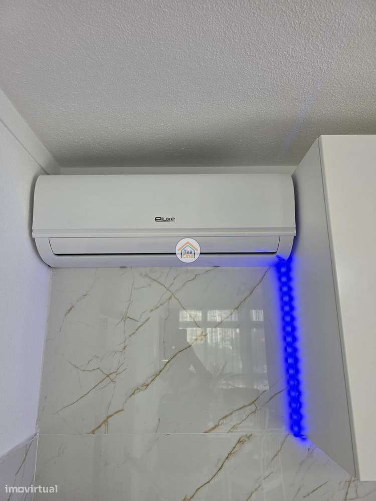 Apartamento T2+1 Renovado á 200 metros da praia de Quarteira-24