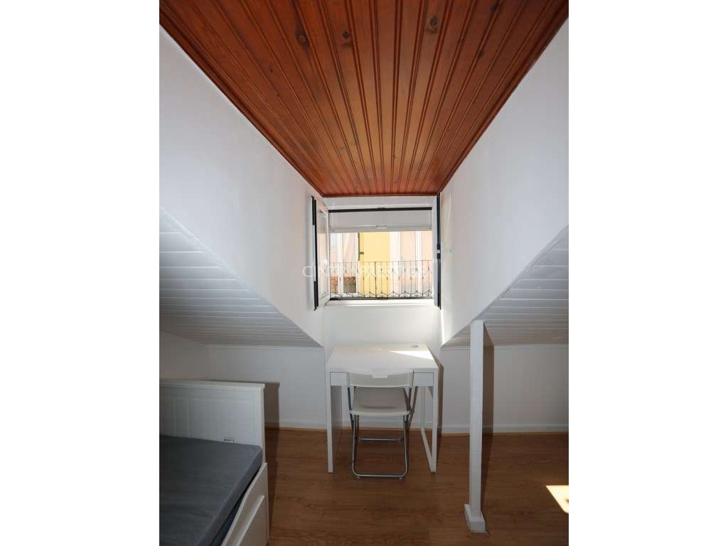 Apartamento T2 - Santo António, Lisboa | Mobilado | Excelente Inves...-20