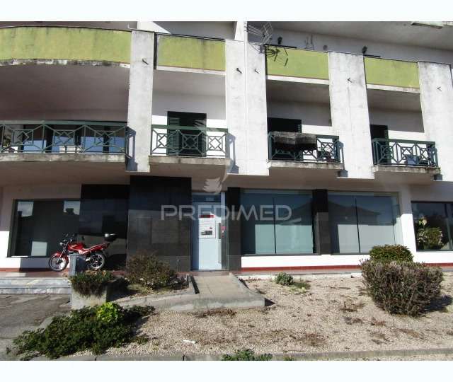 Loja de Comercio em Carrgal do Sal  ,Currelos, Papizios e Sobral - Grande imagem: 2/9