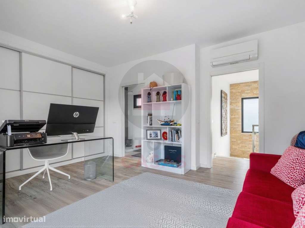 Moradia Contemporânea no Nadadouro com Piscina Aquecida, Bungalow I...-22