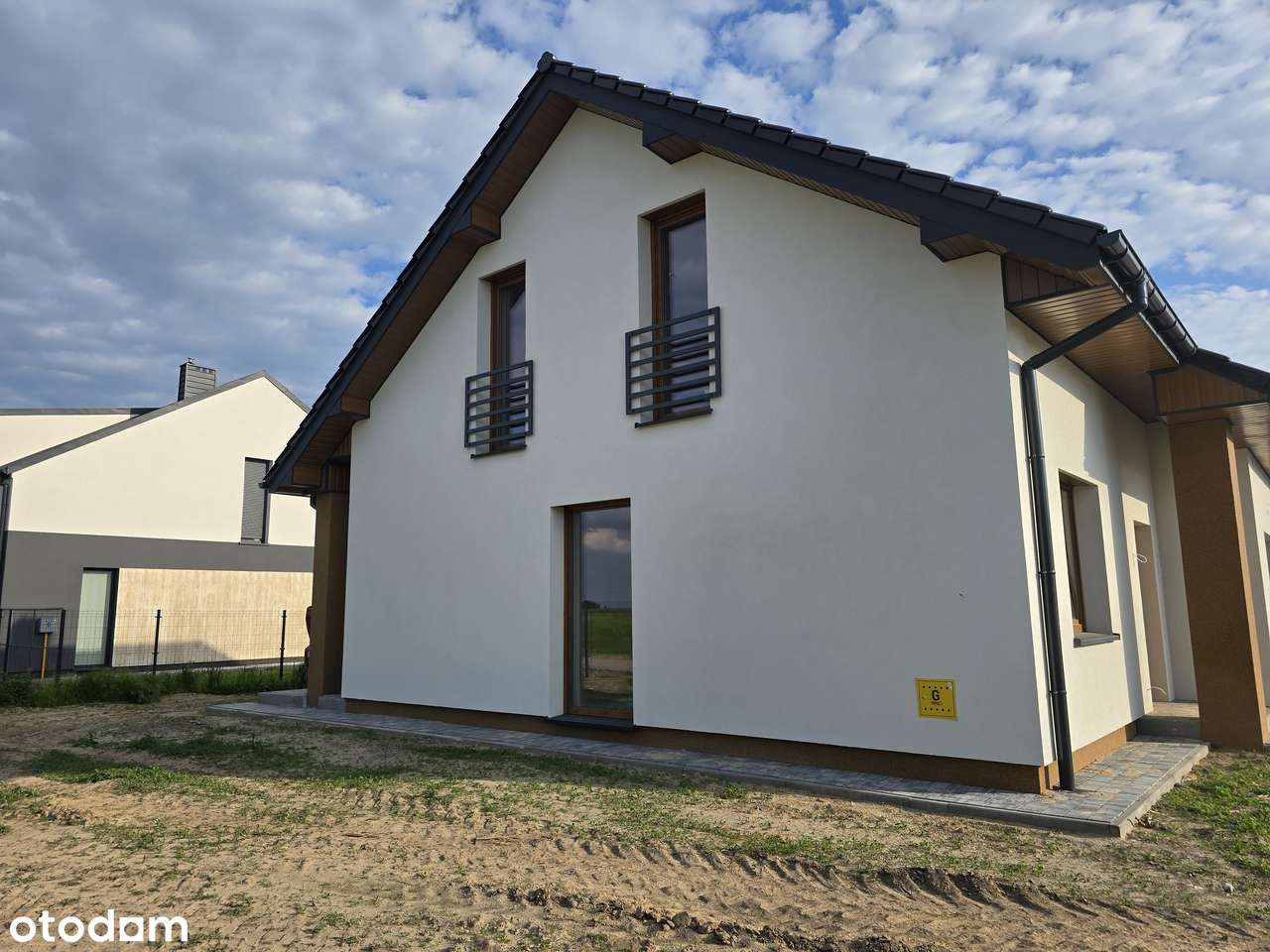 Ostani  Dom jednorodzinny z garażem i wiatą - Pełny obrazek: 4/20