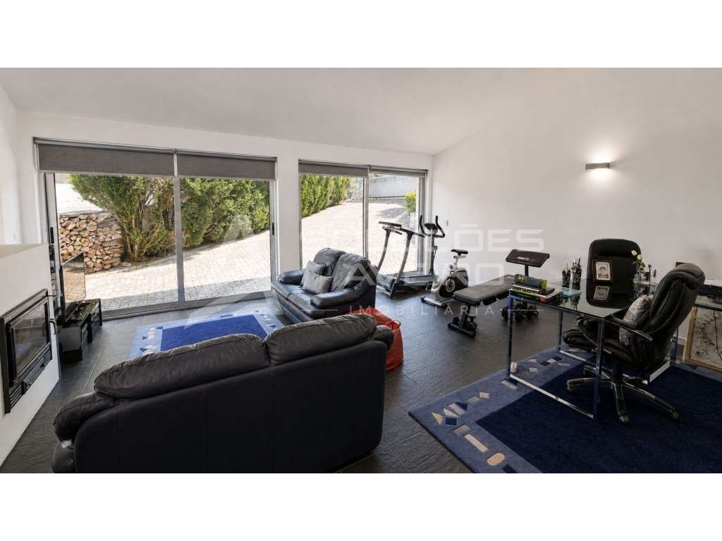 Moradia T3 de Luxo com Piscina em Águeda!-26