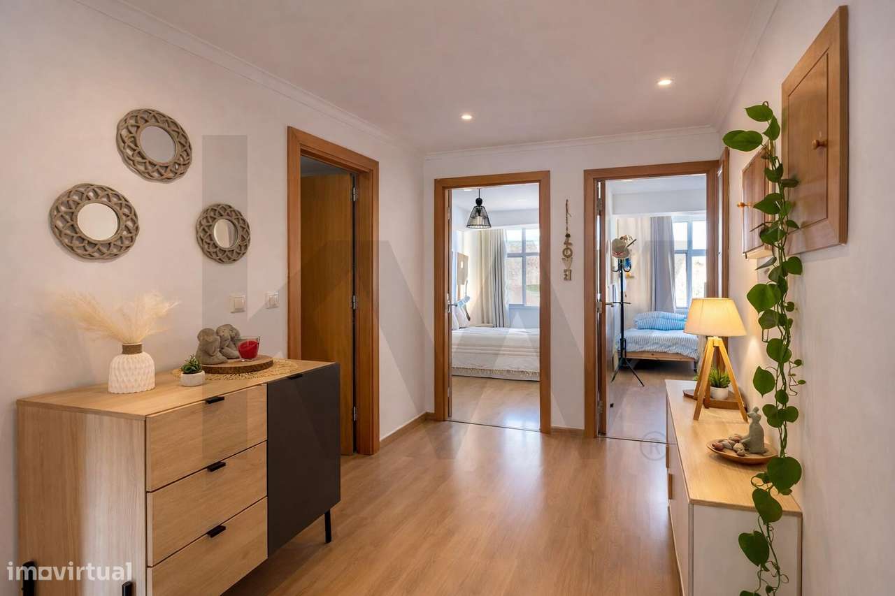 Apartamento T1 transformado em T2 - Renovado - Alto Seixalinho - Barre - Grande imagem: 3/12