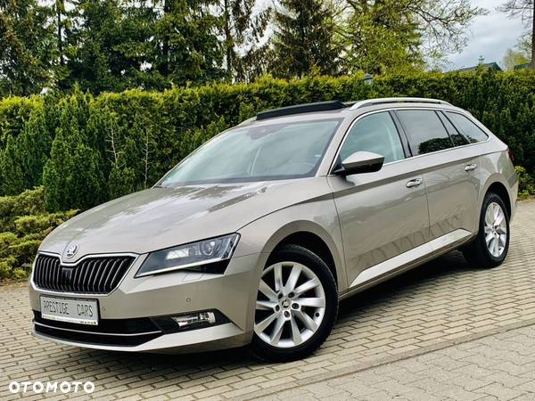 Skoda Superb Combi 1.6 TDI Ambition - 17