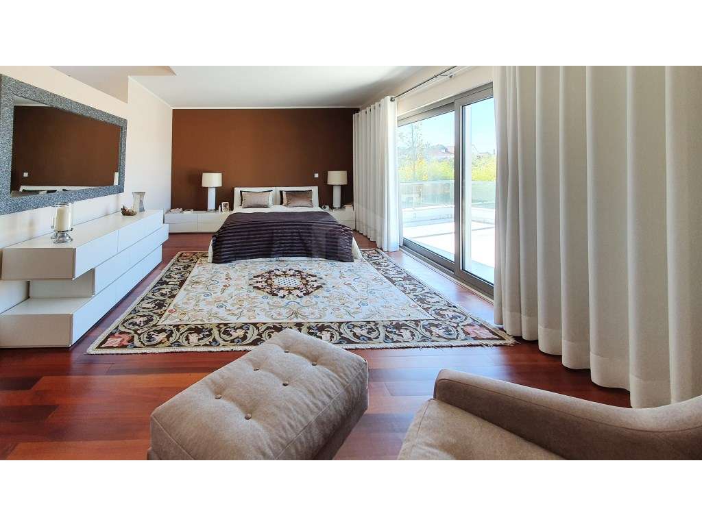 Moradia T5 Contemporânea na Arrábida - Elegância, Conforto e Exclus...-35