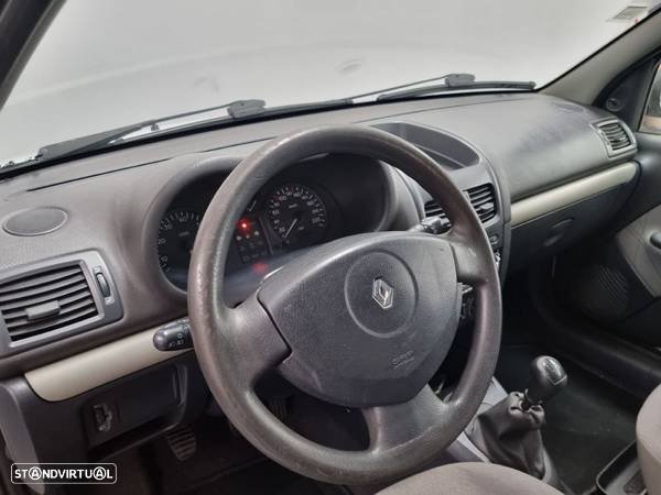 Renault Clio 1.5 dCi Authentique - 9