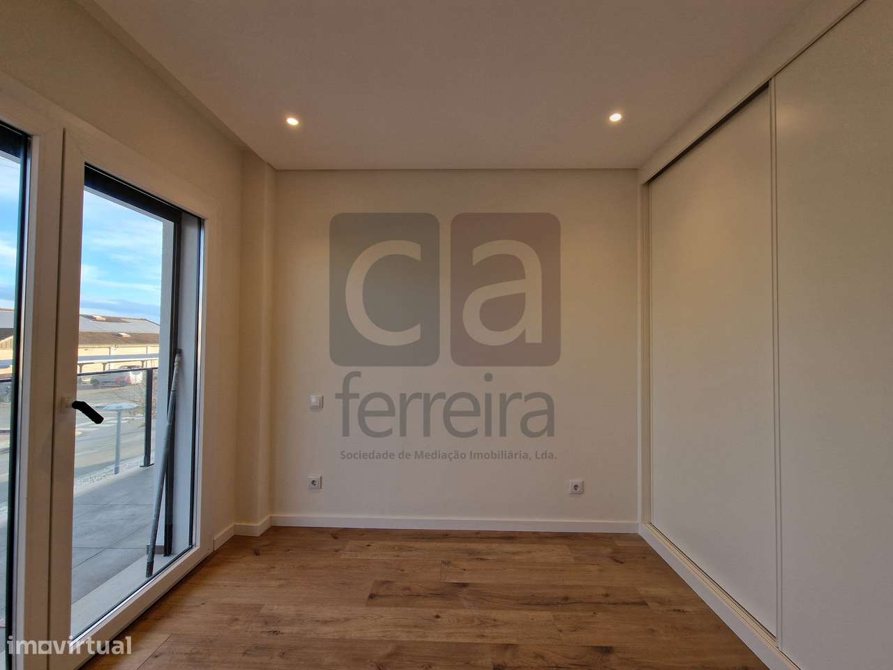 Apartamento T3 Novo com possibilidade de fazer Duplex-19