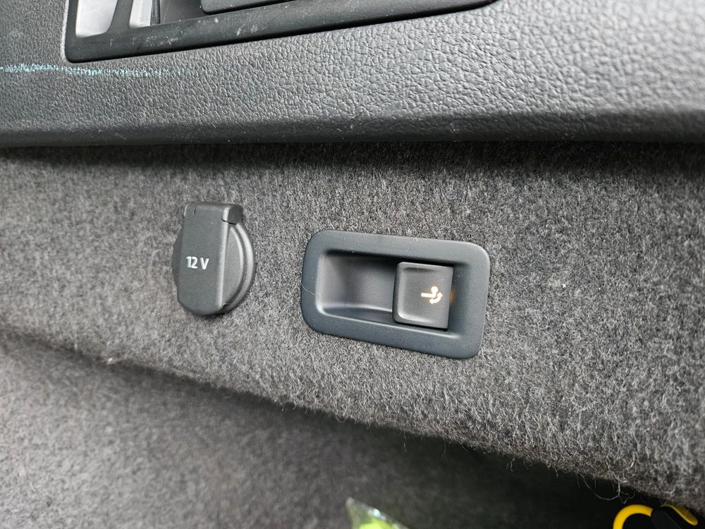 2.0TDI 190KM DSG / HeadUp / Hak / Travel Assist / Webasto / Gwarancja