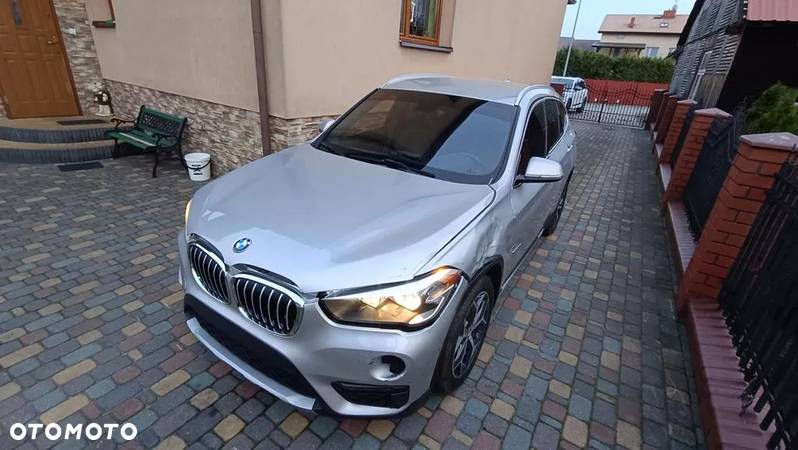 BMW X1 - 12