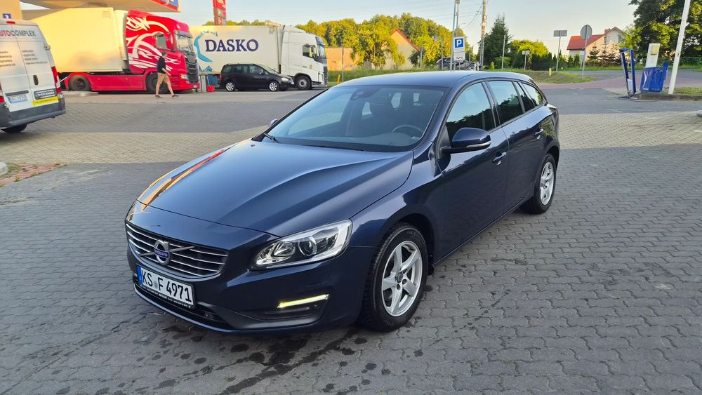 Volvo V60 I (2011-2018) D4 Edition Pro 2014