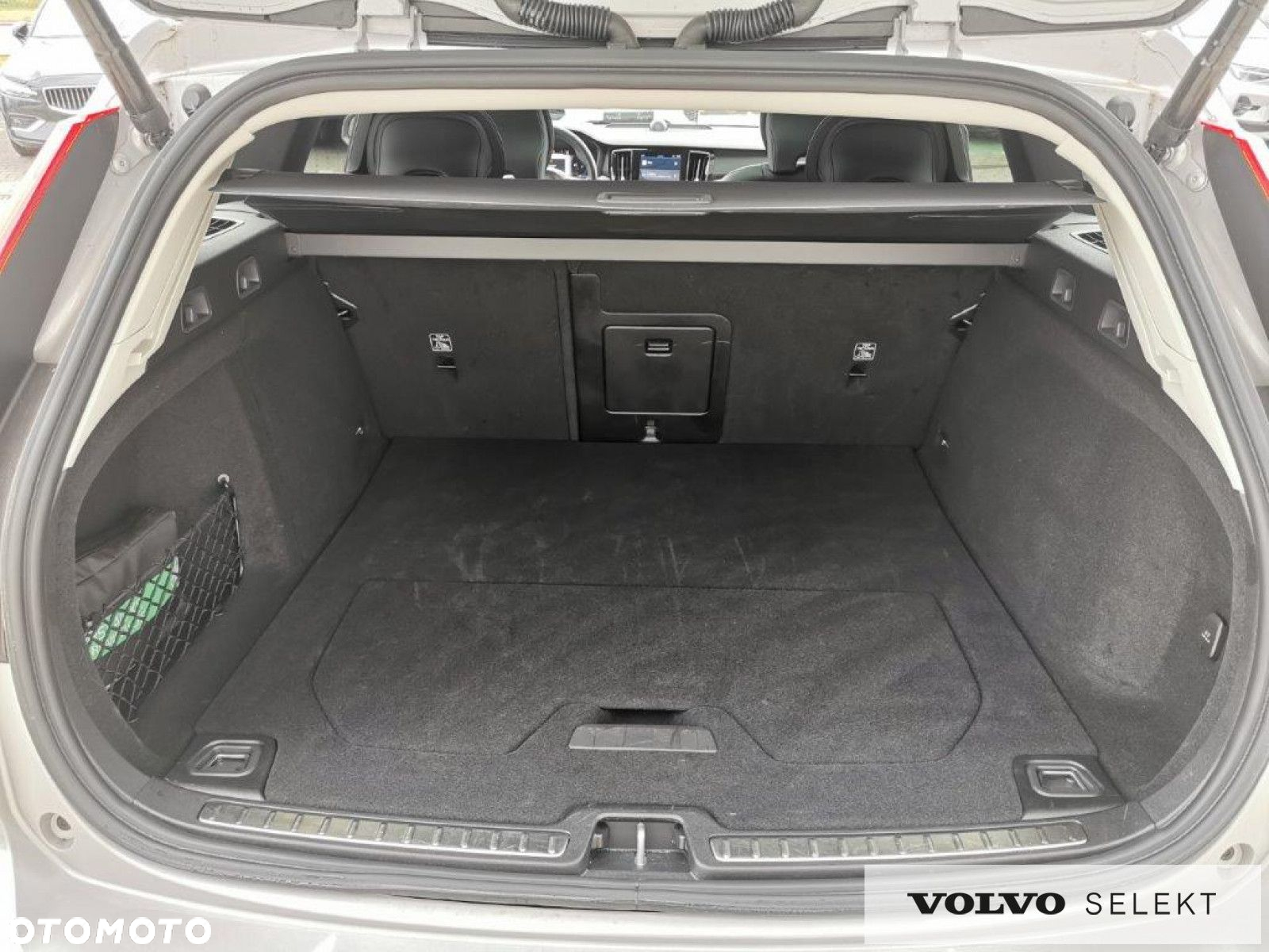 Volvo V60 Cross Country - 31