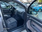 Volkswagen Touran 1.4 TSI Cross - 11