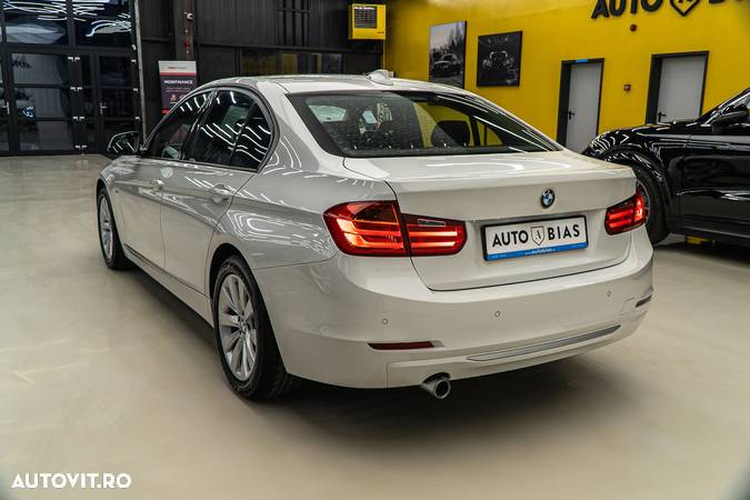 BMW Seria 3 318d - 5