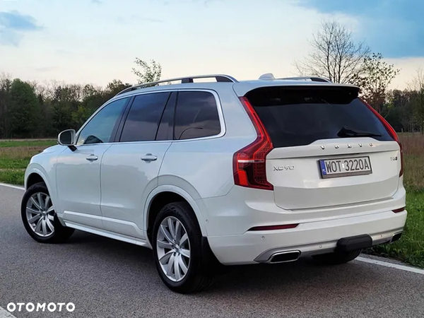 Volvo XC 90 T6 AWD Momentum 7os - 10