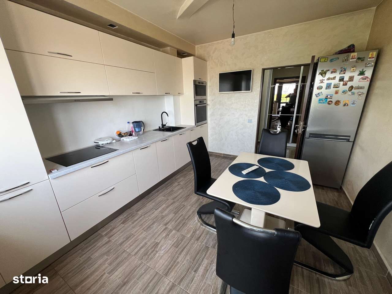 De vânzare Apartament modern 2 camere str.Caraiman nr. 14, zona Viziru - Imagine principală: 3/5