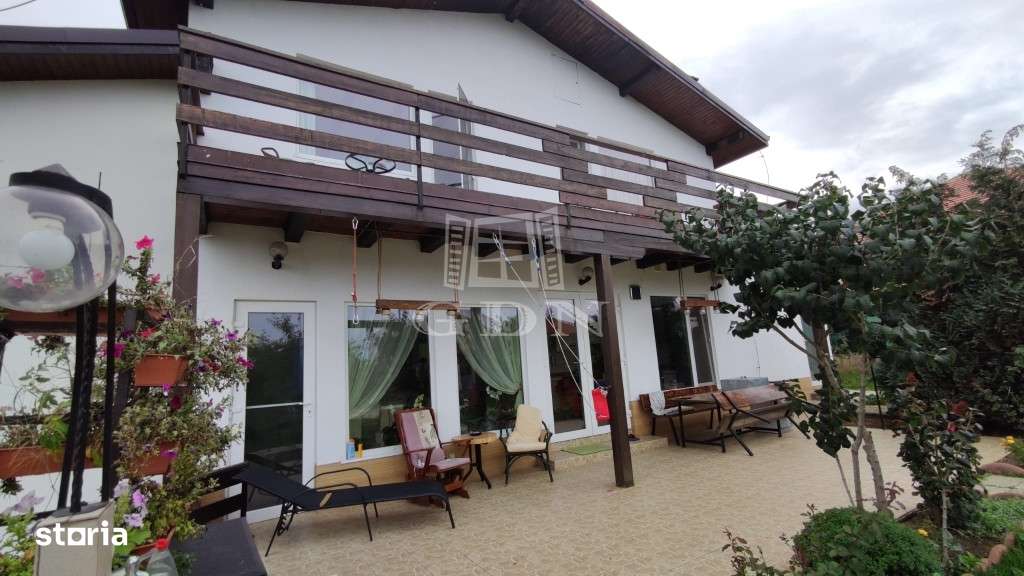 Casa P+1 cu 6 camere, decomandata, suprafata utila 220 mp, Paleu - Imagine principală: 3/19