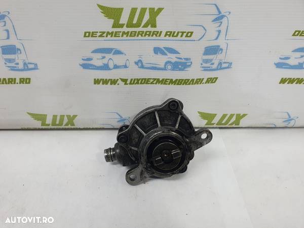 Pompa vacuum vacum 2.2dci g9t 2.5dci g9u 8200102535 Renault Trafic 2 - 3