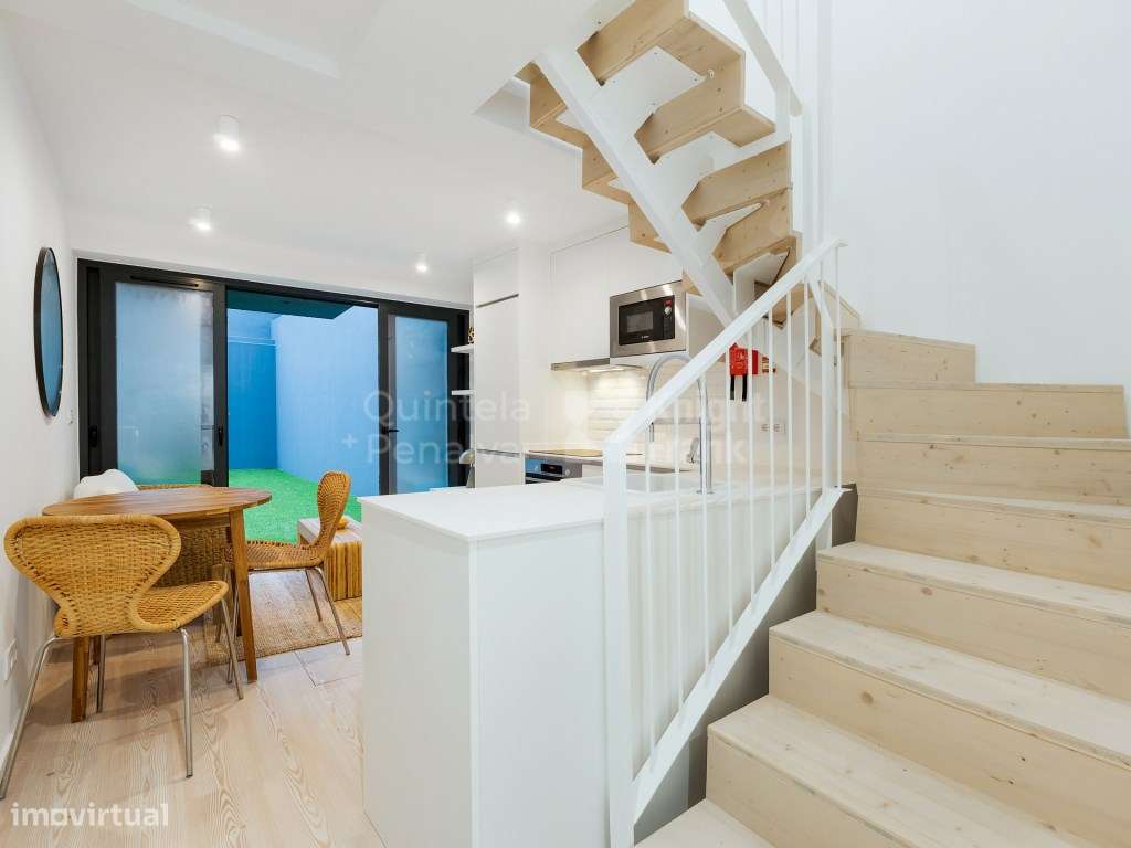 Apartamento T1 duplex com varanda e jardim privativo no Porto - Grande imagem: 5/24