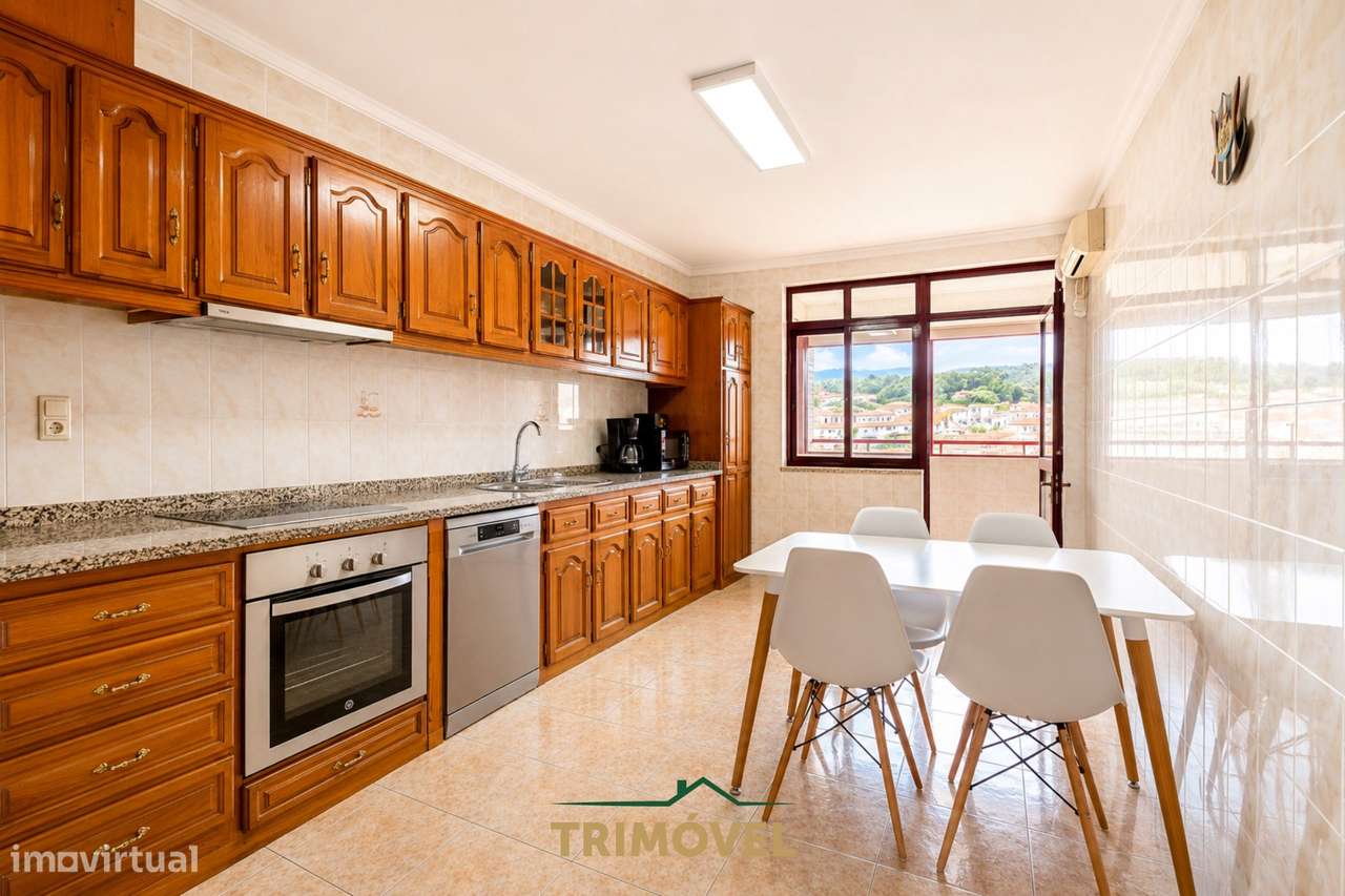 Apartamento T3+1 em Fajões, Oliveira de Azeméis.-4