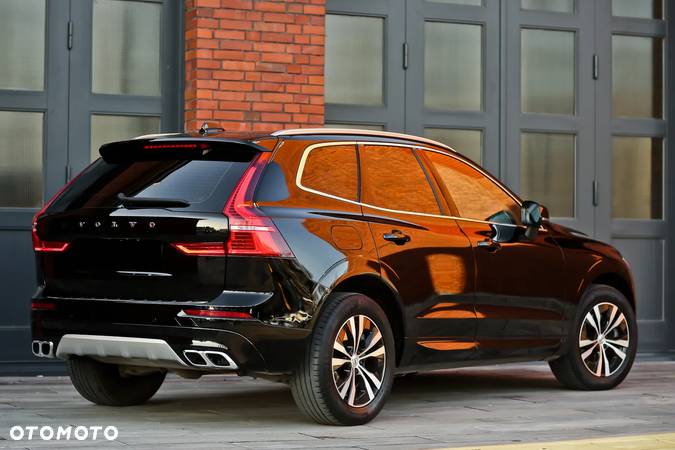 Volvo XC 60 B4 D AWD Geartronic Inscription - 14