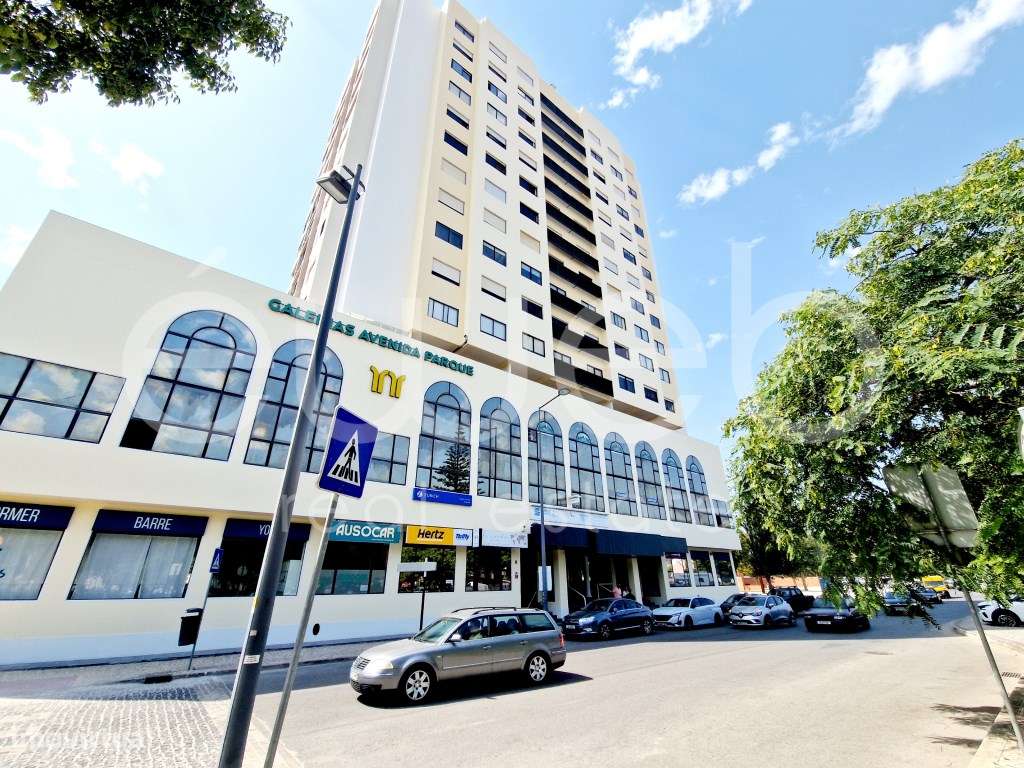 Apartamento T2, Luísa Todi, Setúbal-27