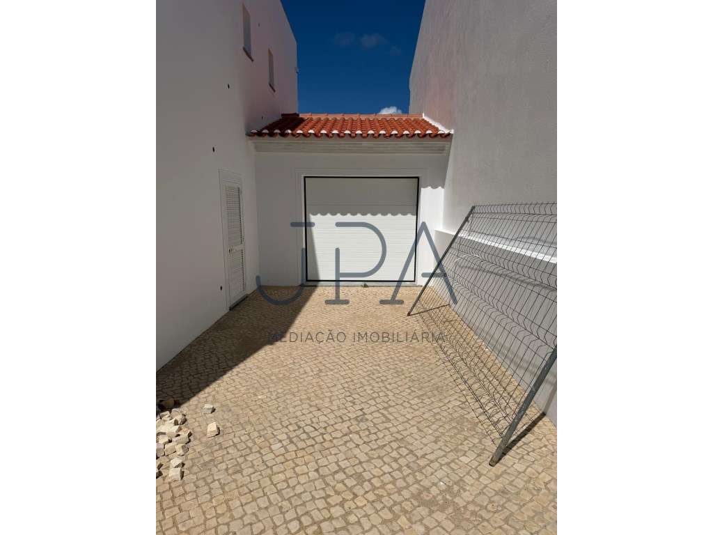 Altura - Em construção - moradia T4 com garagem e piscina-41