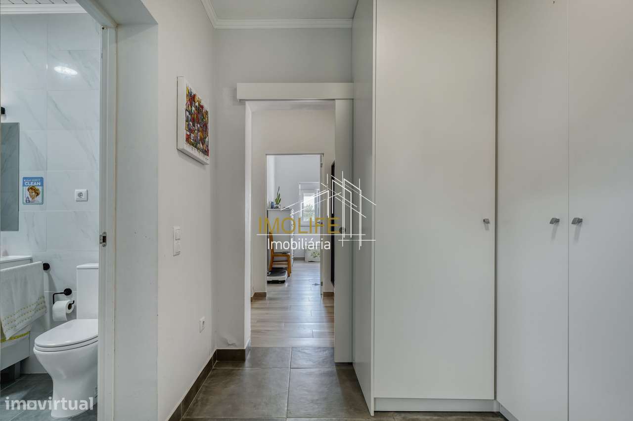 Moradia T4 com Piscina + Moradia T1 - Moita-22