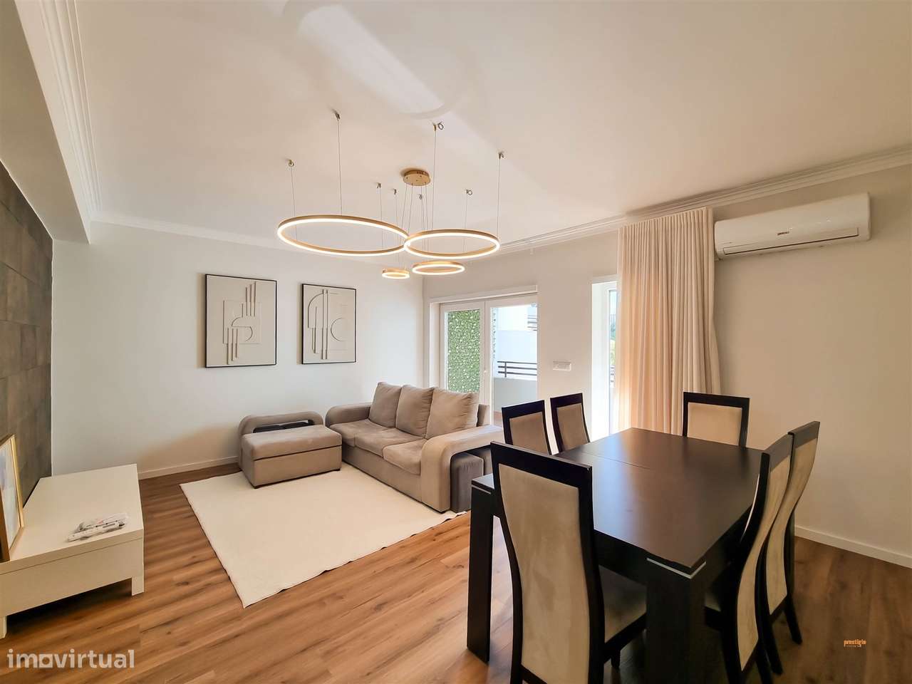 Apartamento T3 com piscina, varanda e ar condicionado-2