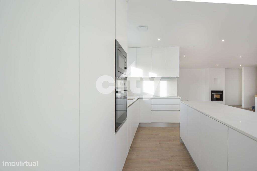 APARTAMENTO T4 DUPLEX  COM TERRAÇO EM MAFRA - Grande imagem: 4/28