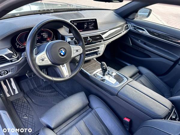 BMW Seria 7 740Li - 10