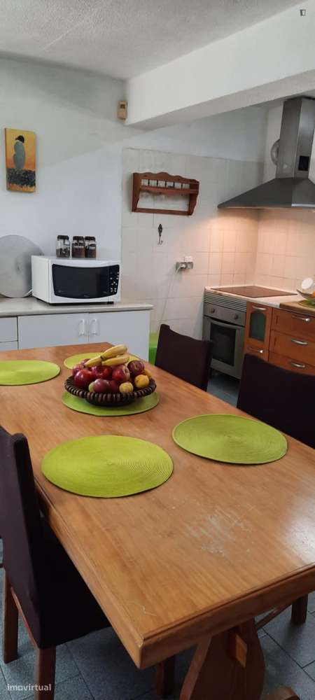 Quarto - localizado em Lisbon - Grande imagem: 4/10