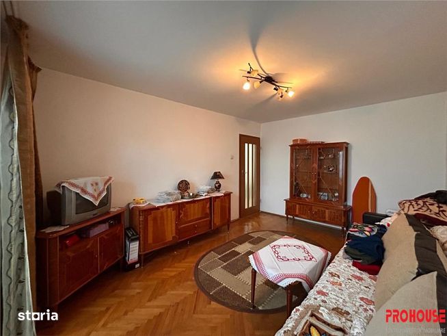 Al. Ghioceilor - 2 camere decomandat-1