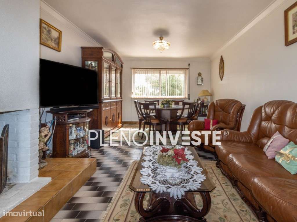 Moradia Isolada em Fernão Ferro-10